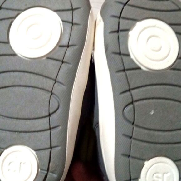 (72-3395)  🔥3/$20🔥 SURPRIZE by Stride Rite  Shoes  Size 4 - Picture 5 of 10